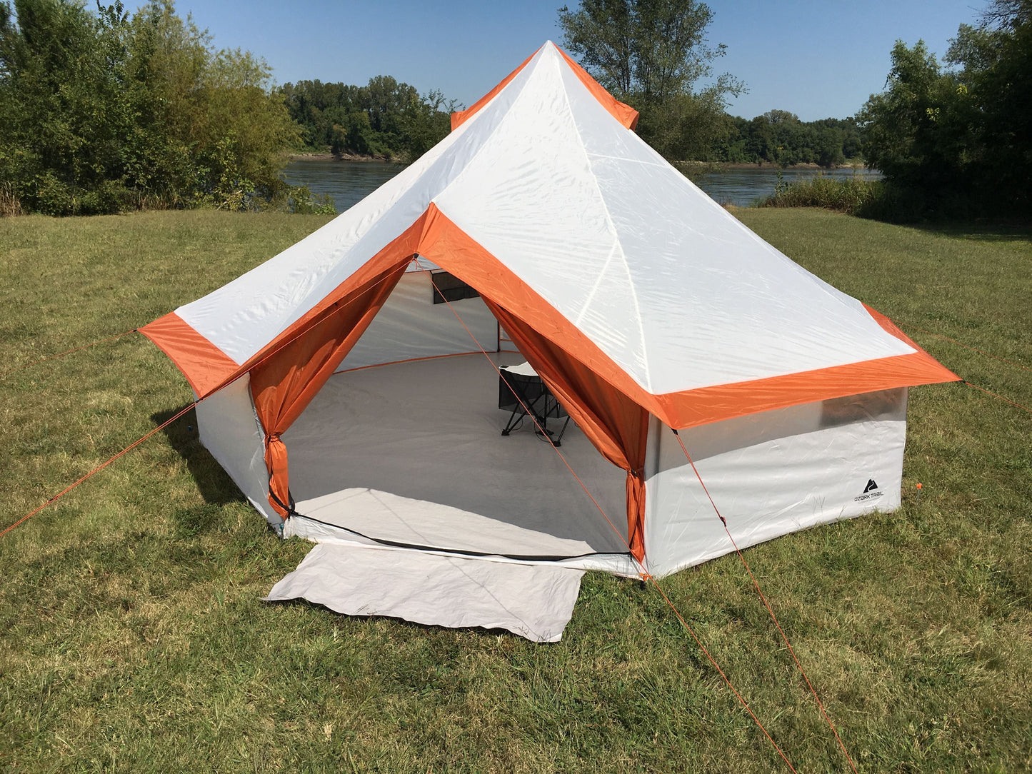 , 8-Person Yurt Tent, 13' X 13' X 92"